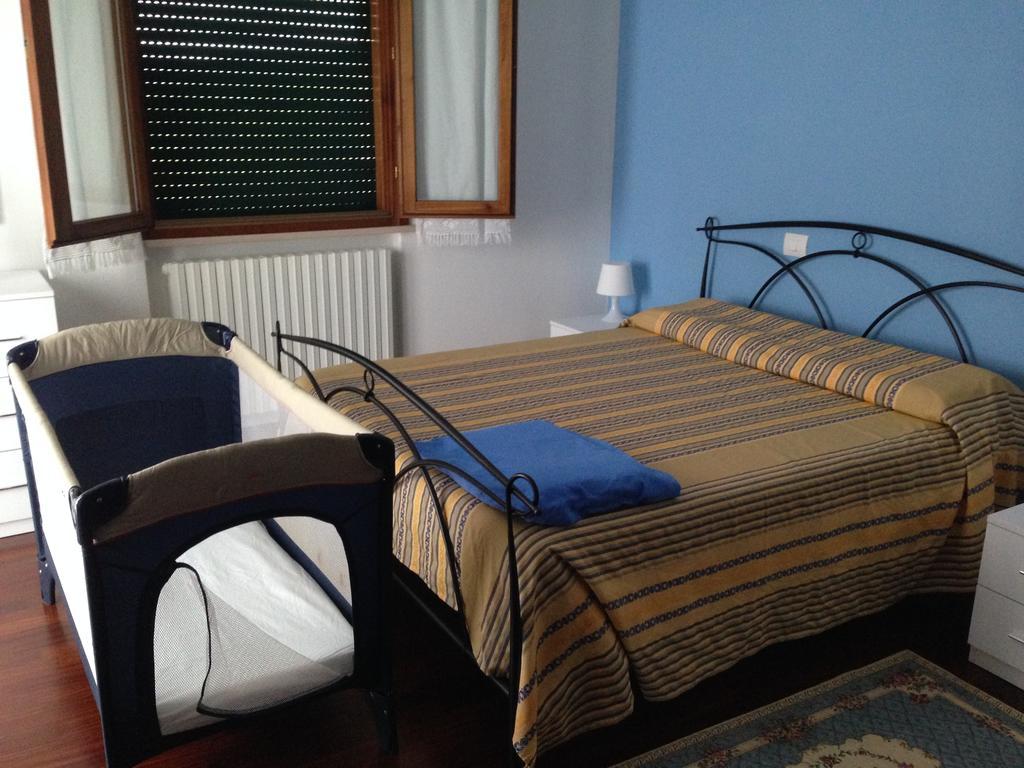 B&B San Bartolo Pesaro Rum bild